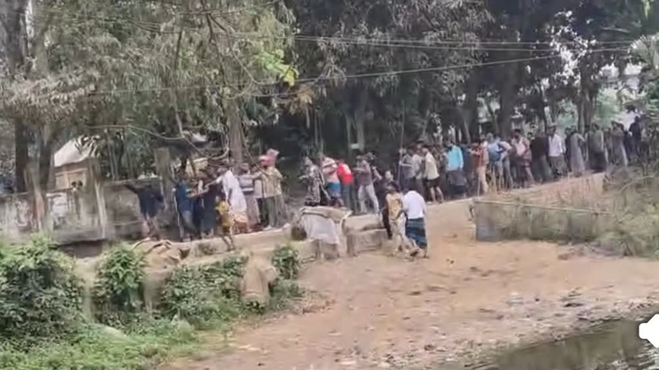 লাখাইয়ে সংঘর্ষে আহত ৩০, পুলিশ পরিস্থিতি নিয়ন্ত্রণে নিয়েছে