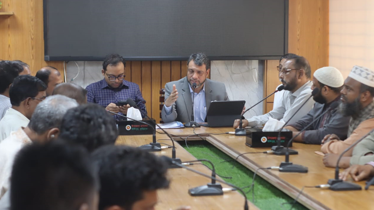 ভিজিএফ কার্ড বিতরণে অনিয়ম হলে ব্যবস্থা নেওয়া হবে: সালেহী এমপি