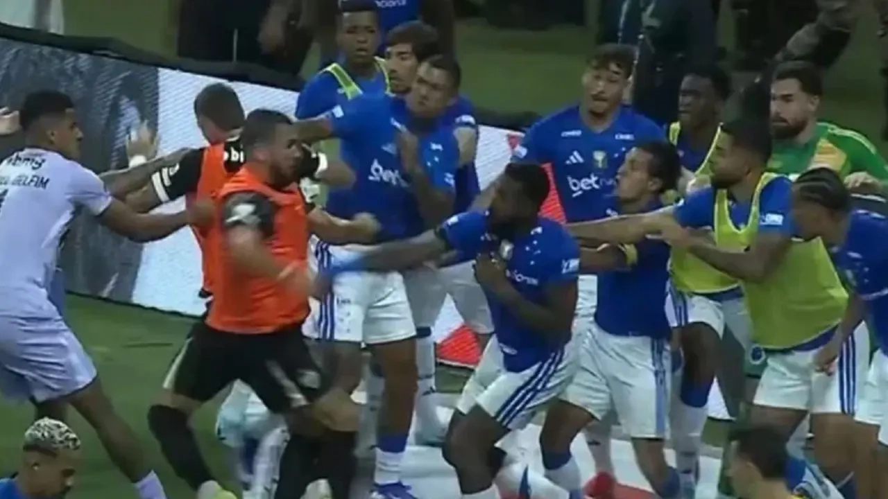 ব্রাজিলে ফুটবল ফাইনালে লাল কার্ডের নতুন রেকর্ড