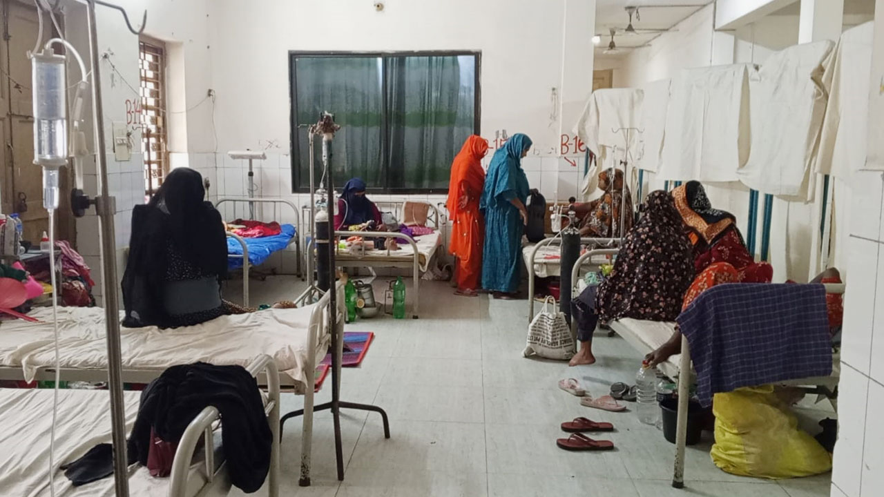 চুয়াডাঙ্গায় হাসপাতালে বাড়ছে নিউমোনিয়া ও ঠান্ডা-জ্বরের রোগী