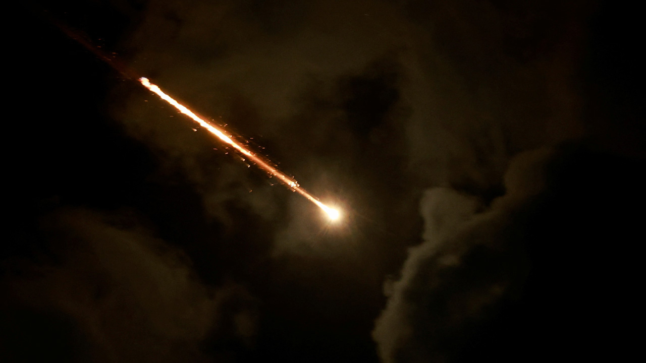 ইসরায়েলে মিসাইল ছুড়ল ইরান