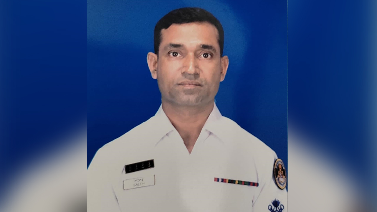 বাগেরহাটে কোস্ট গার্ড সদস্যের আত্মঘাতী গুলিতে মৃত্যু