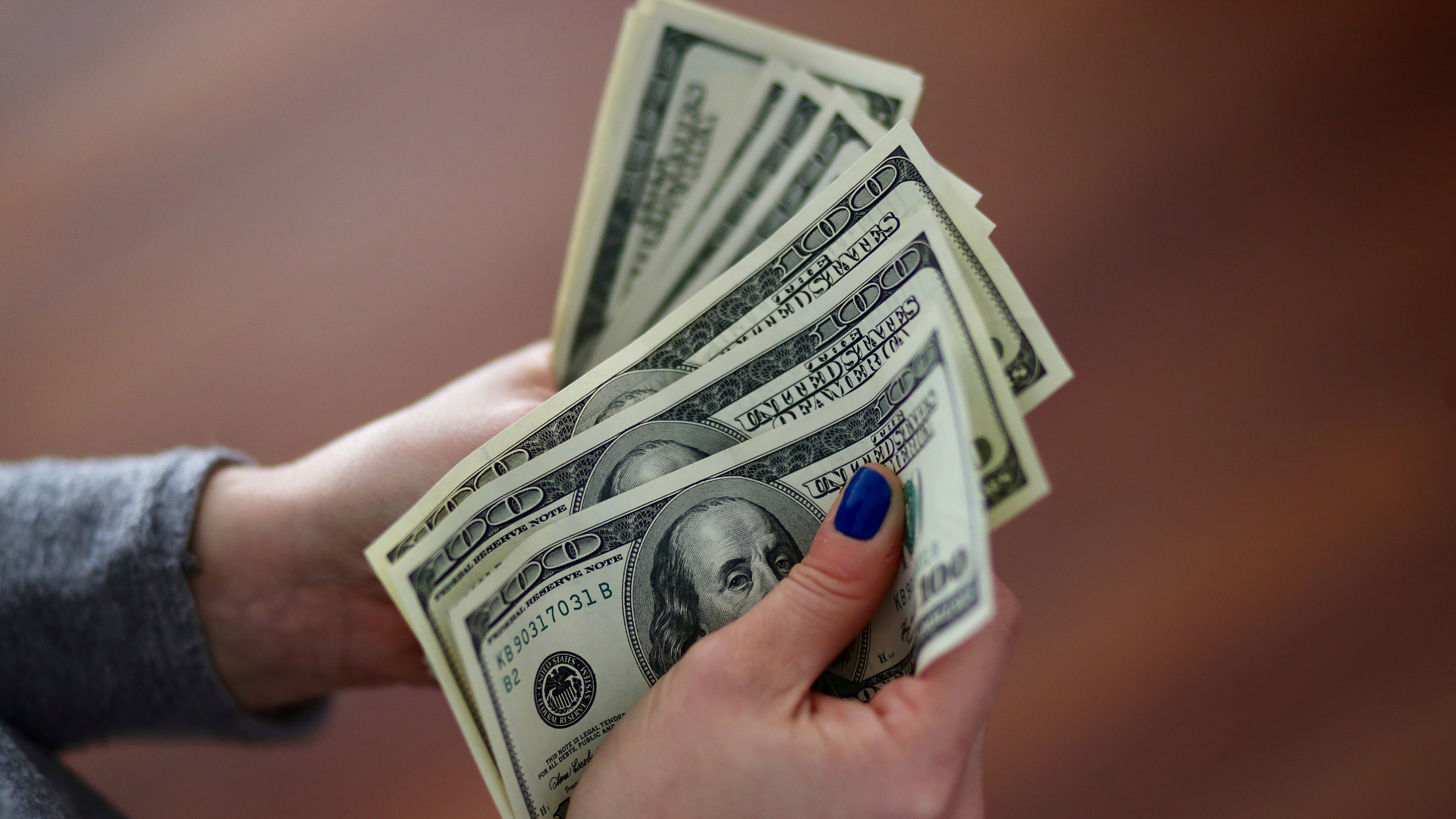 ইরান যুদ্ধে দেশের ডলার বাজারে অস্থিরতা