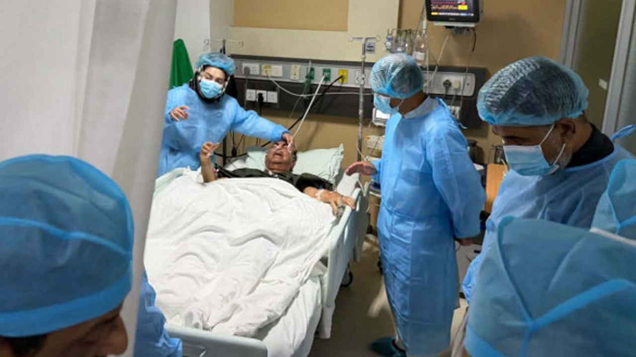 মির্জা আব্বাসকে আপাতত সিঙ্গাপুর নেওয়া হচ্ছে না