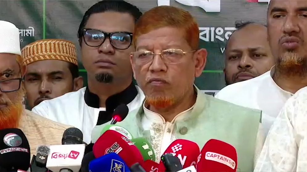 সংস্কার পরিষদের অধিবেশন ডাকা না হলে রাজপথে নামবে ১১ দল