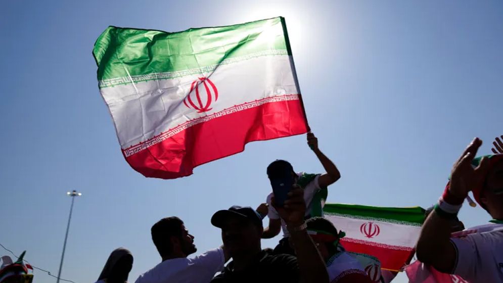 যুক্তরাষ্ট্রের তেল ও জ্বালানি স্থাপনায় হামলার হুমকি ইরানের