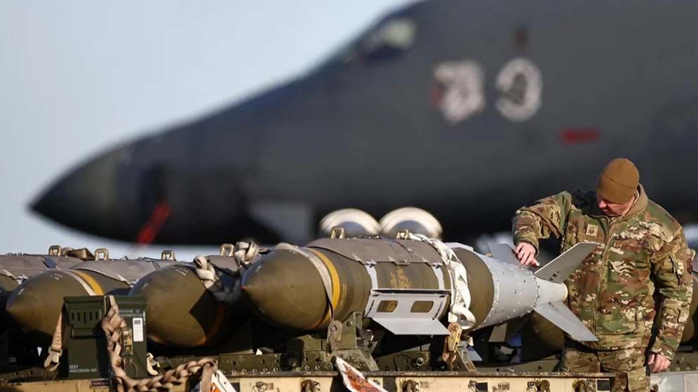 তেল আবিবে ক্ষেপণাস্ত্র হামলায় আহত এক ব্যক্তি