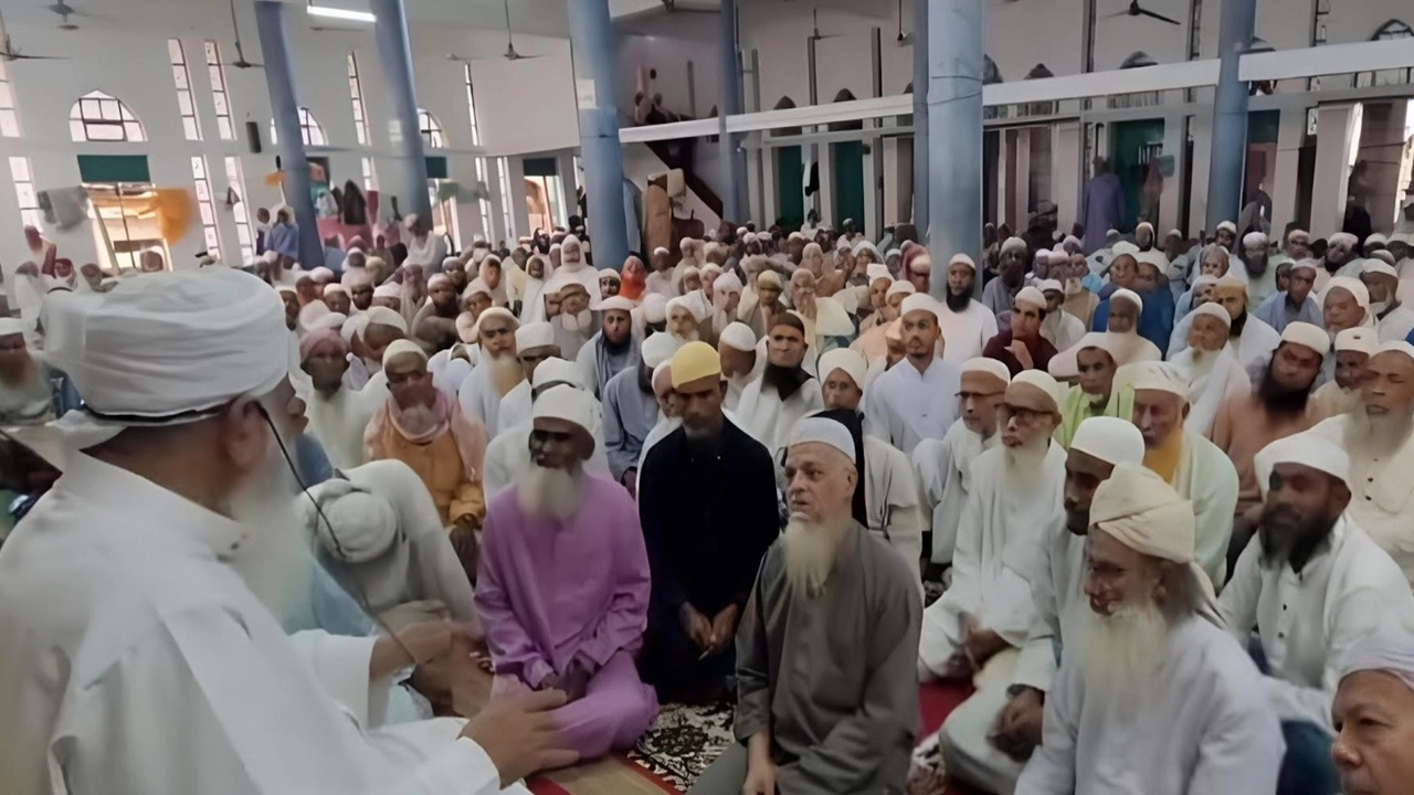 এক মসজিদেই ২৭০০ মুসল্লির বৃহৎ ইতিকাফের আয়োজন