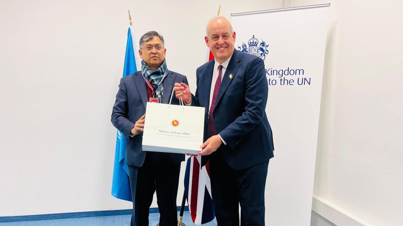 পুলিশ সংস্কার ও রোহিঙ্গা ইস্যুতে যুক্তরাজ্যের সহায়তা চায় বাংলাদেশ