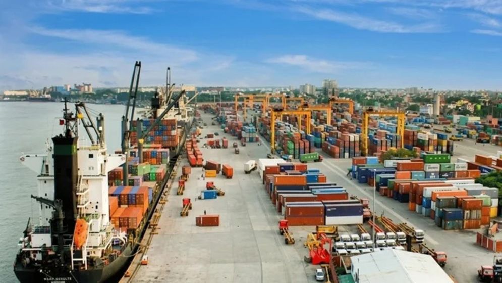 চট্টগ্রাম বন্দরে আসছে আরও ৪ জ্বালানিবাহী জাহাজ