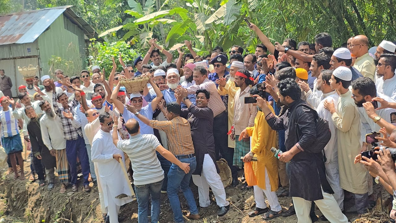 শেখ হাসিনা ৩২ লাখ কোটি টাকা নিয়ে গেছে: নূরুল ইসলাম মণি