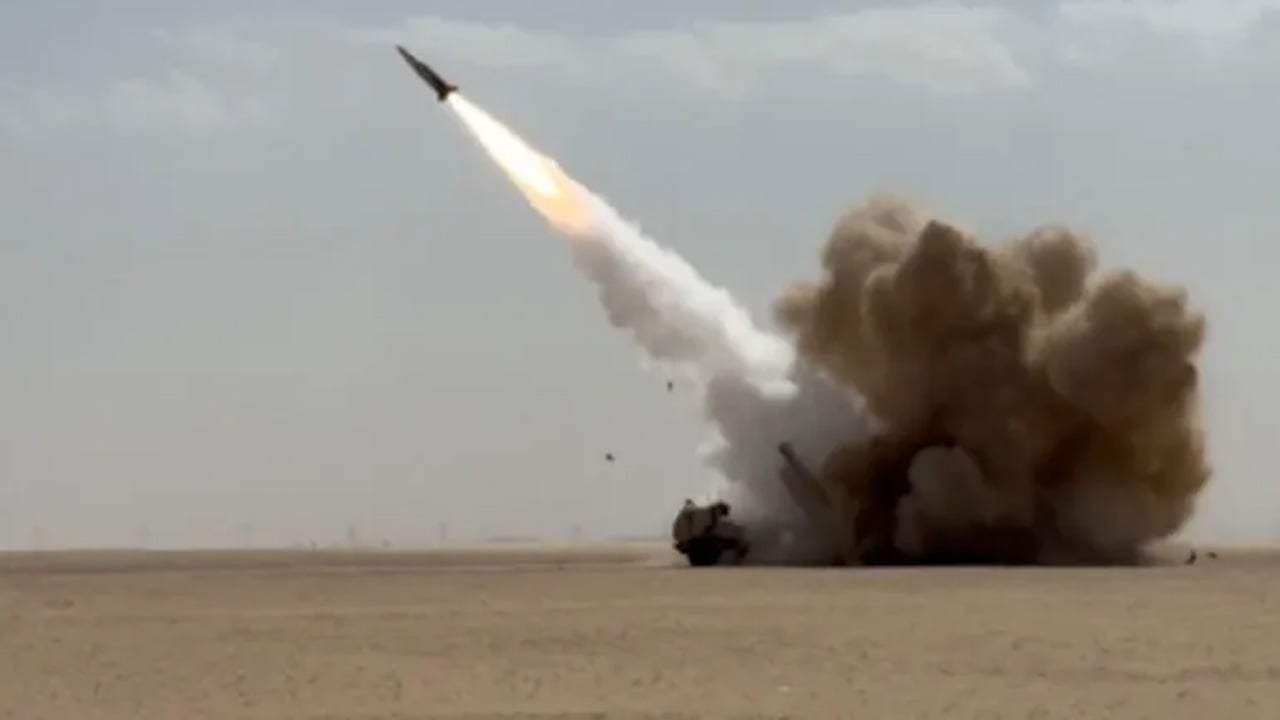 যুক্তরাষ্ট্র-ইসরায়েলি প্রতিষ্ঠানের কর্মীদের সরে যেতে বলল বিপ্লবী গার্ড