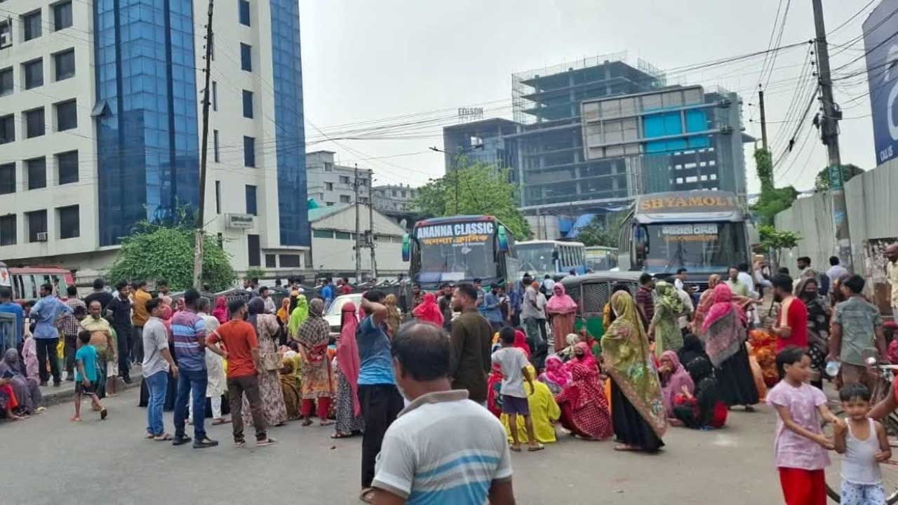 মহাখালী-তেজগাঁও রুটে শ্রমিক আন্দোলন, ডিএমপির বিকল্প পথের অনুরোধ