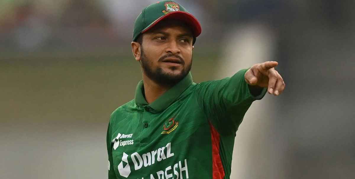 দেশে ফেরা নিয়ে যে তথ্য দিলেন সাকিব