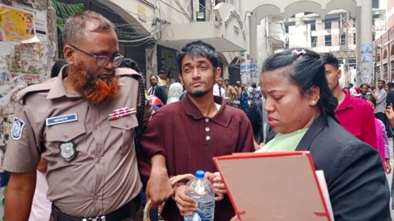 ঢাবির বহিষ্কৃত ছাত্রদল নেতা মাহি চৌধুরীর দুই দিনের রিমান্ড