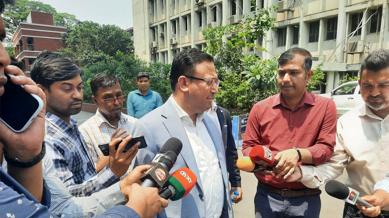 বিএনপি দেশকে বিক্রি করে কখনোই চুক্তি করবে না: হুমায়ুন কবির