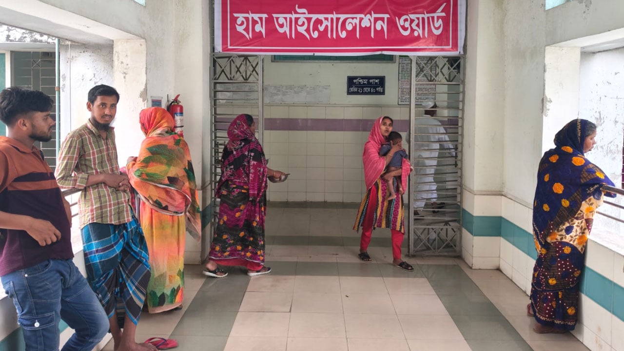 ময়মনসিংহ মেডিকেলে হামের লক্ষণ নিয়ে আরও ২৮ শিশু ভর্তি