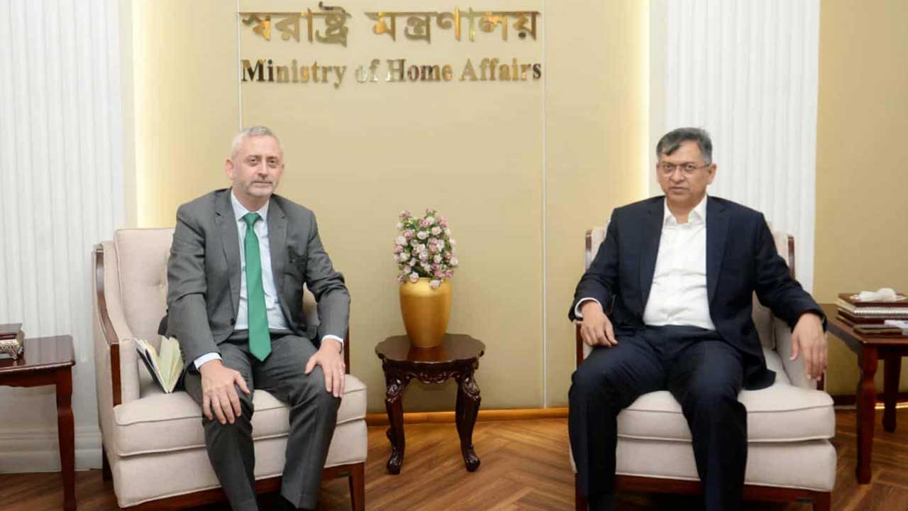 তথ্যমন্ত্রীর সঙ্গে ভারতীয় হাইকমিশনারের যেসব বিষয়ে আলোচনা হলো