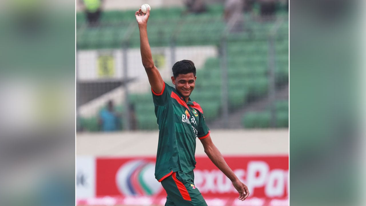 নাহিদকে ‘ট্রাম্প কার্ড’ বললেন সিমন্স, প্রশংসা ওয়াল্টারের