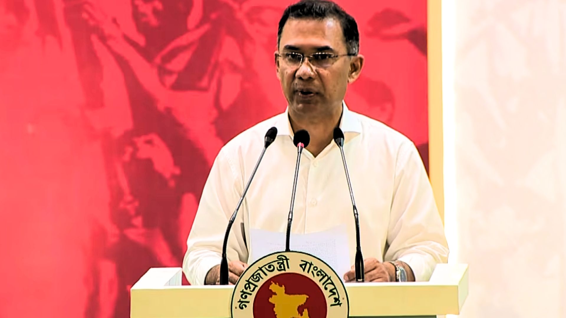 জনদুর্ভোগের কথা বিবেচনা করে এখনো তেলের দাম বাড়াইনি: প্রধানমন্ত্রী