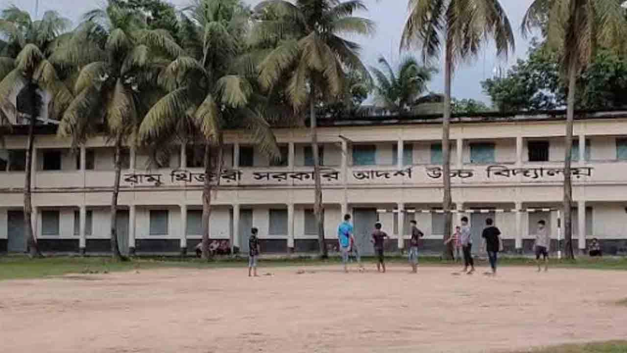 কক্সবাজারে বৃত্তি পরীক্ষার ওএমআর শিট হারিয়ে ৩৬৩ শিক্ষার্থীর ফলাফল ঝুঁকিতে