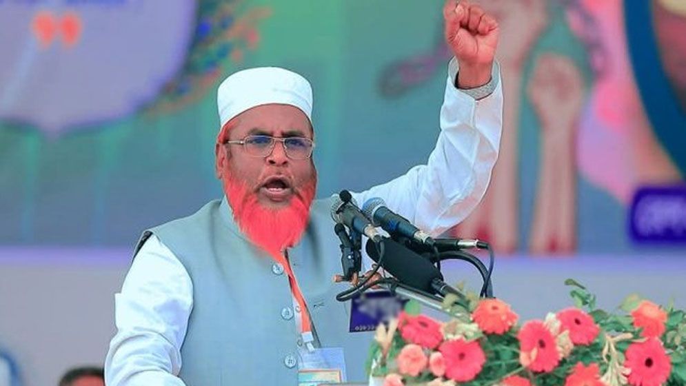 জ্বালানি তেলের মূল্যবৃদ্ধি সাধারণ মানুষের কাছে ‘মড়ার উপর খাঁড়ার ঘা’