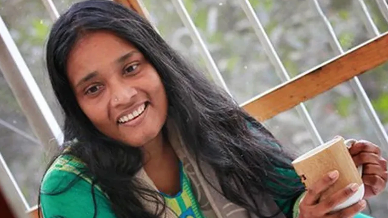 ক্যান্সারে আক্রান্ত মাতিয়া বাণুর পরিবারের জন্য সরকারের সহযোগিতা কামনা