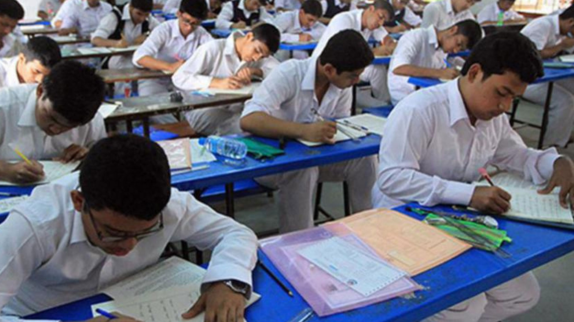 এসএসসি ও সমমানের পরীক্ষা শুরু হয়েছে আজ