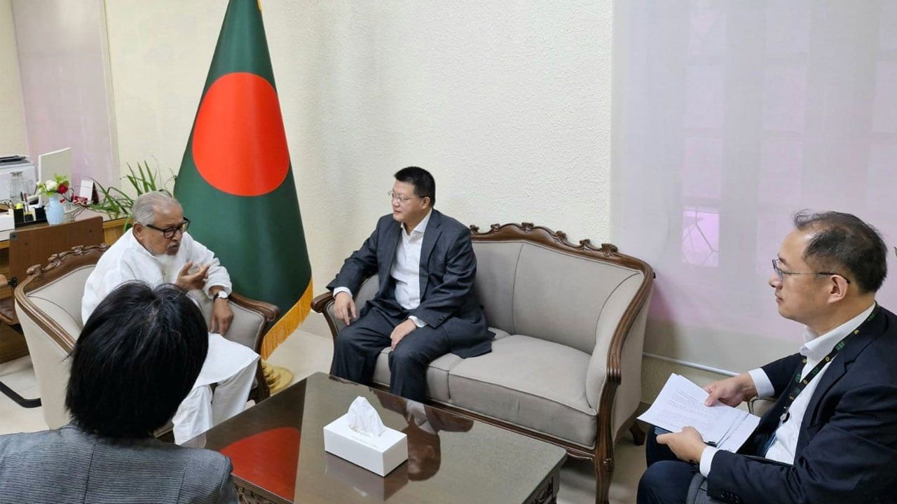 প্রধানমন্ত্রীর কৃষি উপদেষ্টার সঙ্গে চীনা রাষ্ট্রদূতের সাক্ষাৎ