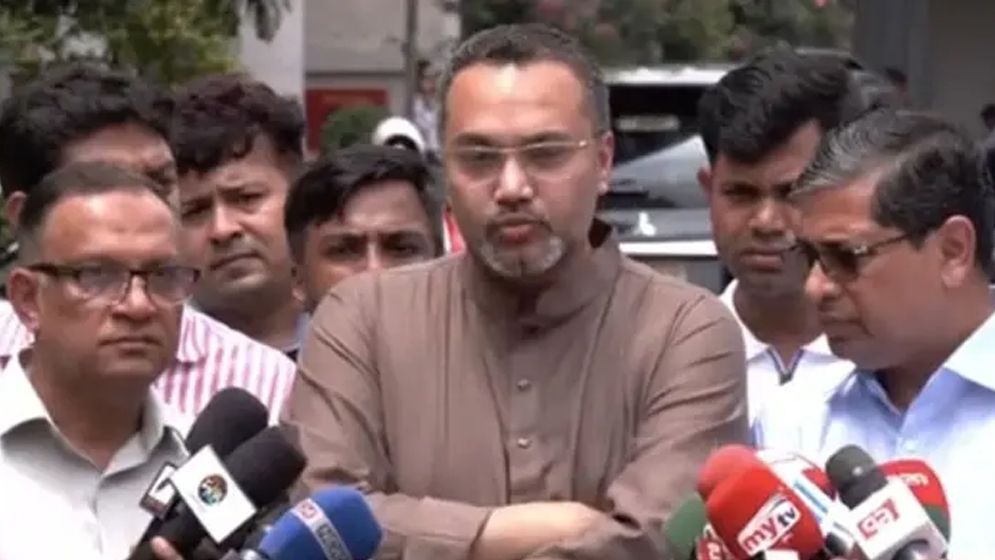 জুলাই থেকে প্রাথমিক বিদ্যালয়ের শিক্ষার্থীদের দেওয়া হবে পাটের ব্যাগ