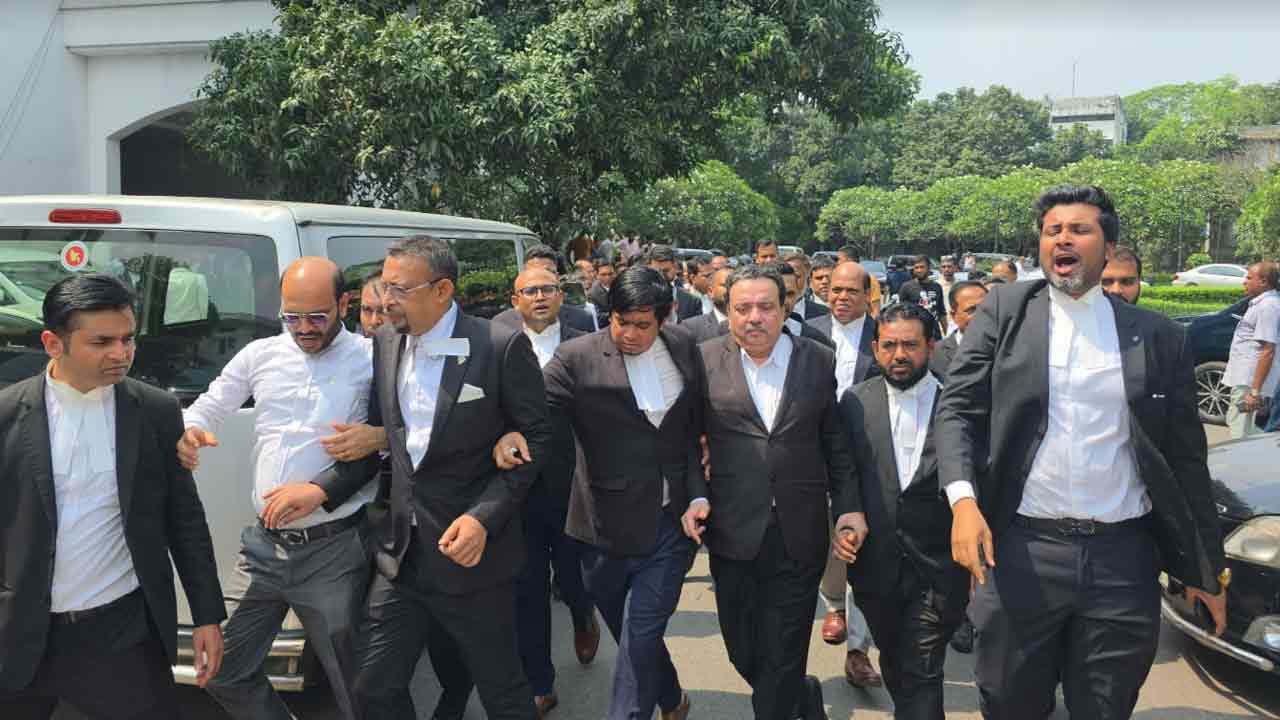 ভার্চুয়াল কোর্ট প্রত্যাহার না হলে লাগাতার আন্দোলনের হুঁশিয়ারি