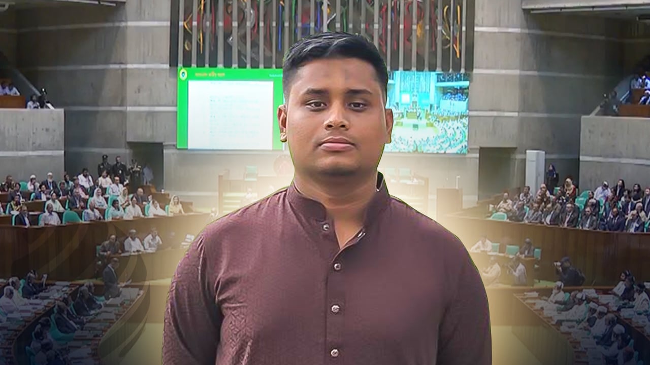 ট্যাক্স ফ্রি নয়, সরকারি মালিকানাধীন গাড়ি চেয়েছি