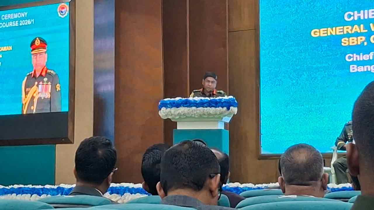 দ্বিতীয় রিফাইনারি গড়ে না ওঠায় পরিস্থিতি আরও জটিল হয়েছে