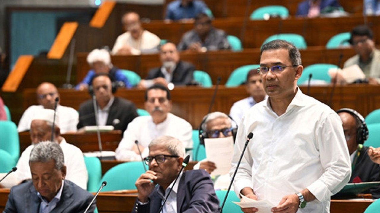 জ্বালানি সংকট মোকাবিলায় কমিটি গঠনের প্রস্তাব প্রধানমন্ত্রীর