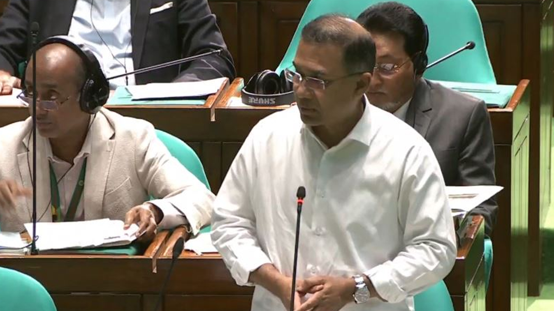 পুলিশসহ জরুরি সেবায় জ্বালানি রেশনিং তুলে নেওয়া হয়েছে: প্রধানমন্ত্রী