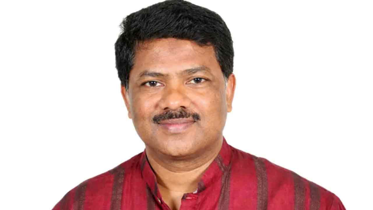 সাংবাদিকদের জীবনমান উন্নয়নে দশম ওয়েজ বোর্ড হওয়া দরকার