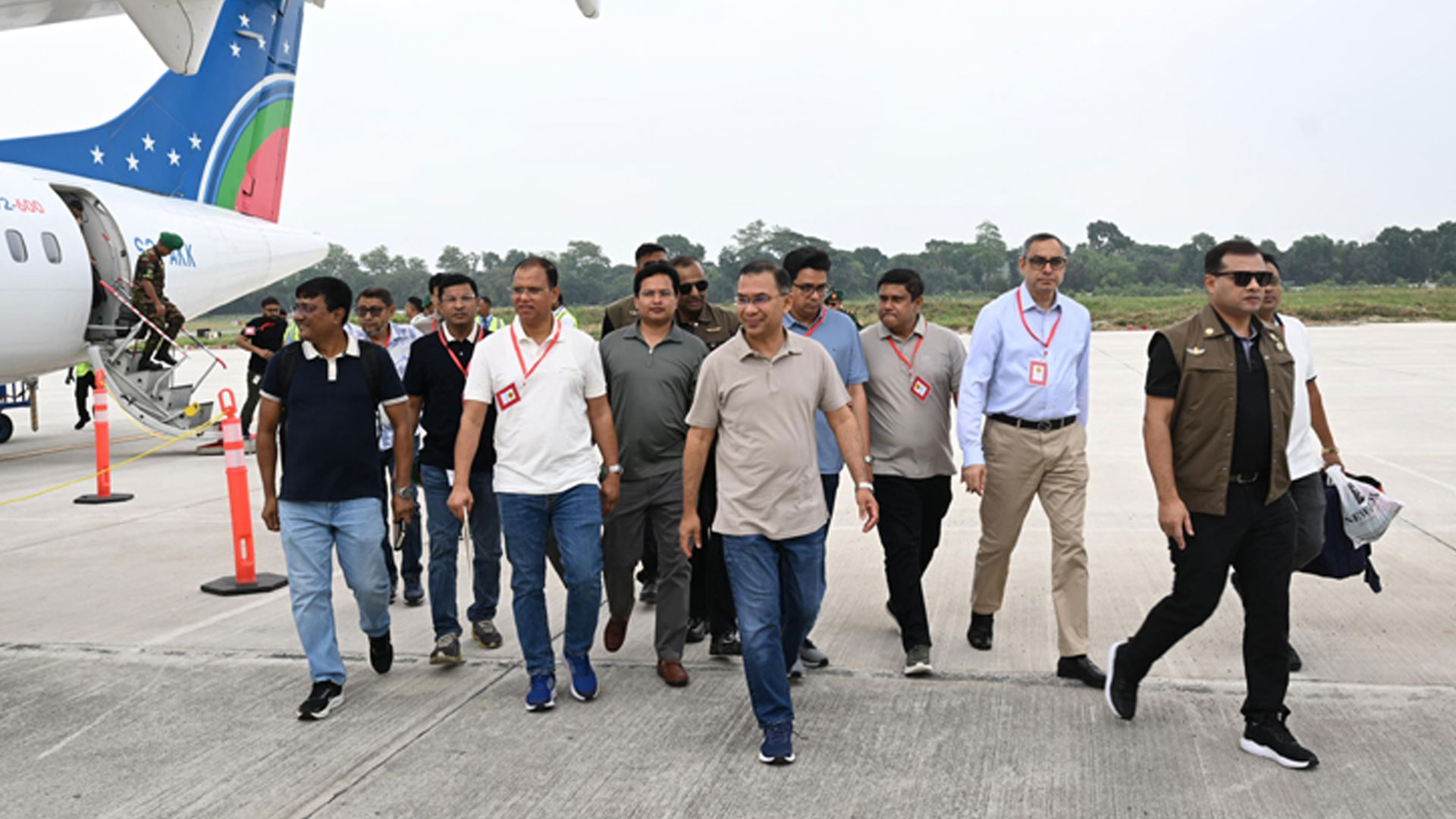 যশোরে পৌঁছেছেন প্রধানমন্ত্রী তারেক রহমান
