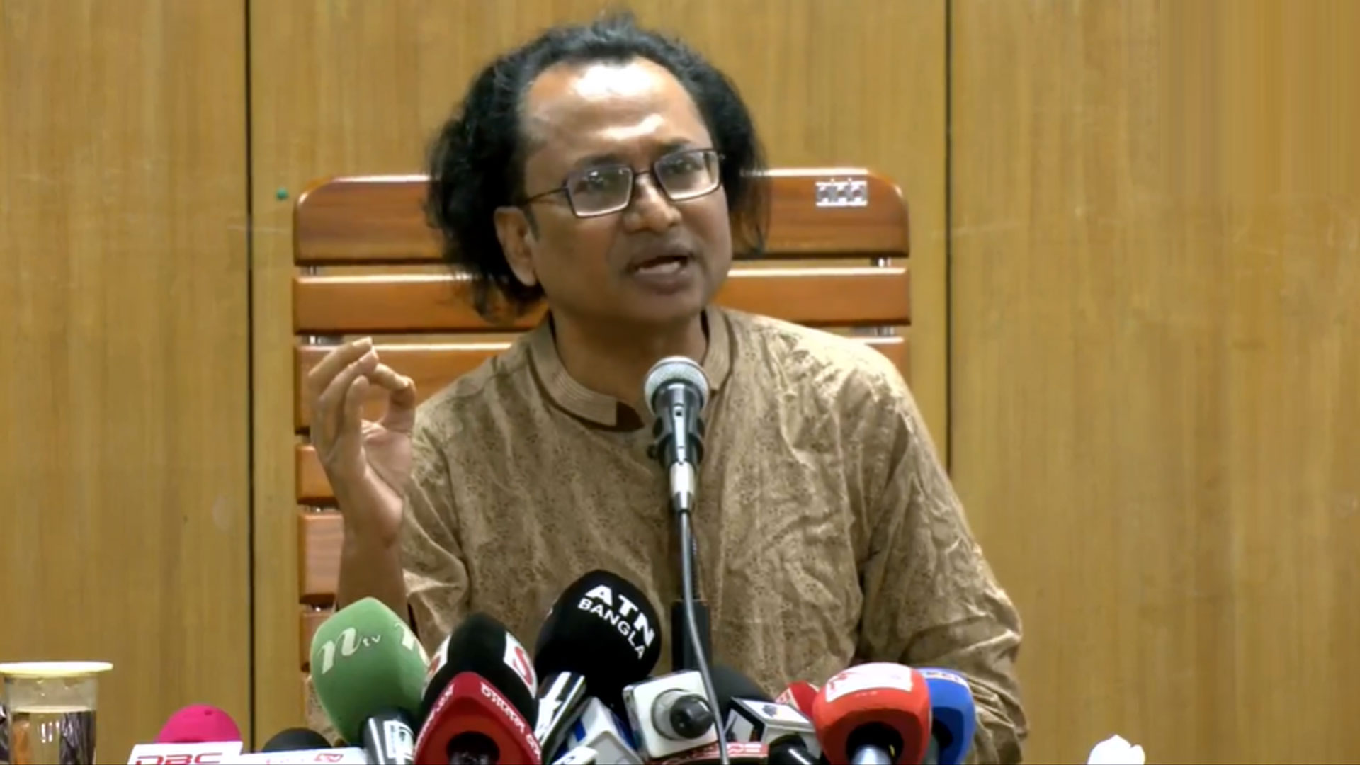 মিসইনফরমেশন-ডিসইনফরমেশন সরকার সহ্য করবে না: জাহেদ উর রহমান