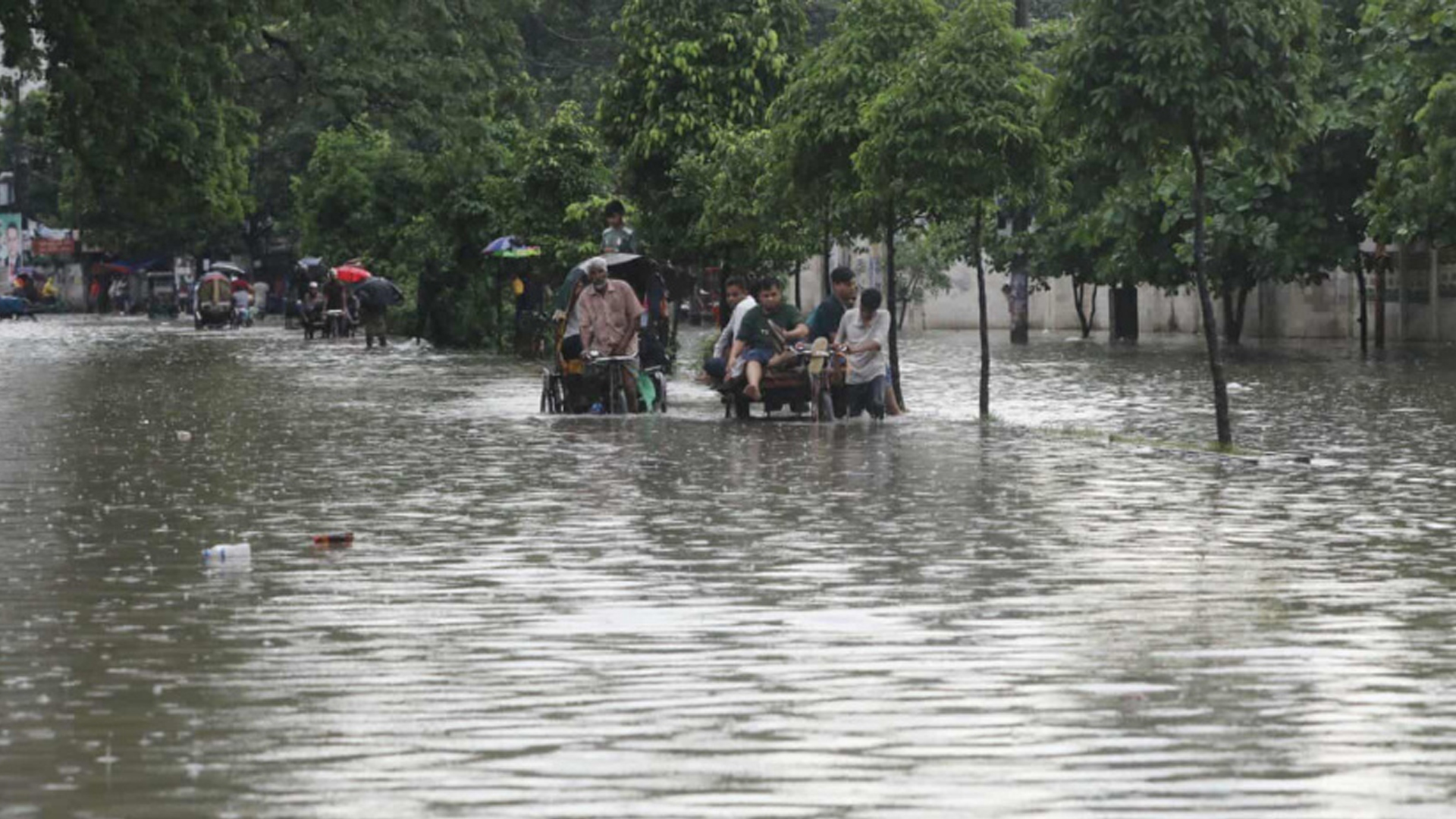 এপ্রিলে স্বাভাবিকের চেয়ে ৭৫ শতাংশের বেশি বৃষ্টি, মে মাসে ঘূর্ণিঝড়ের সম্ভাবনা