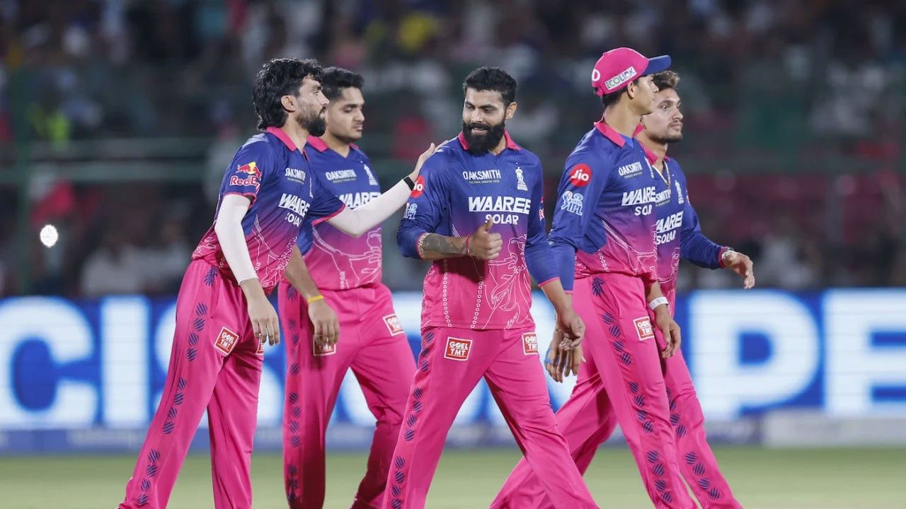 আইপিএল চলাকালেই রাজস্থান রয়্যালসের মালিকানা কিনলেন লক্ষ্মী মিত্তল