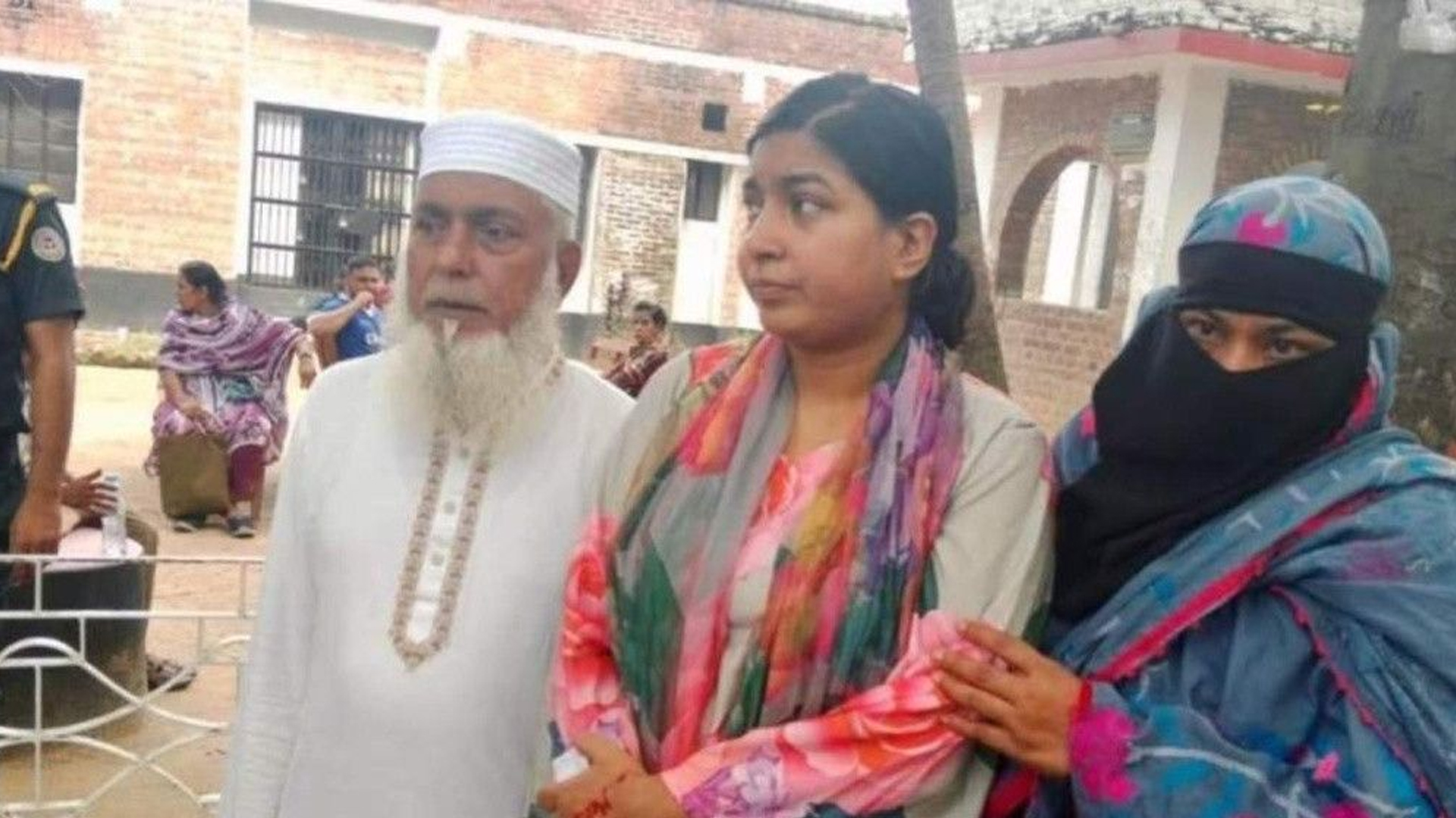 শেখ তাসনিম আফরোজ ইমি মুক্তি পেলেন কারাগার থেকে