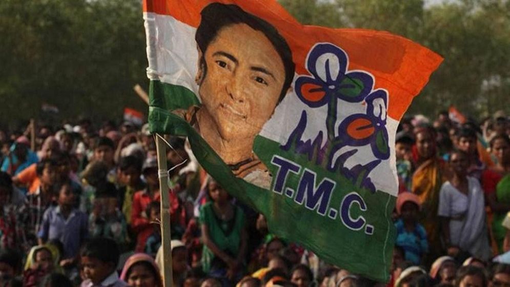 মমতা বন্দ্যোপাধ্যায়ের দলে বিধানসভায় বড়সড় রদবদল