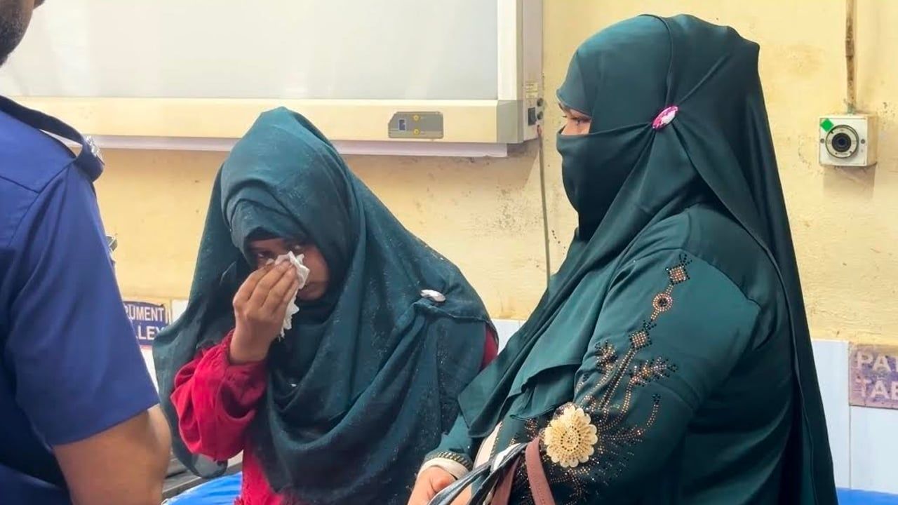 স্বামীর জামিনে ক্ষোভে এজলাসে স্ত্রীর বিষপান