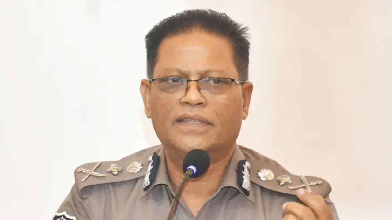 নিজেদের দুর্বলতা খুঁজে উন্নতির আহ্বান আইজিপির