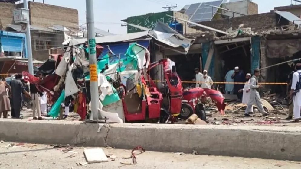 পাকিস্তানে বিস্ফোরণে দুই পুলিশসহ নিহত ৭, আহত ২৩