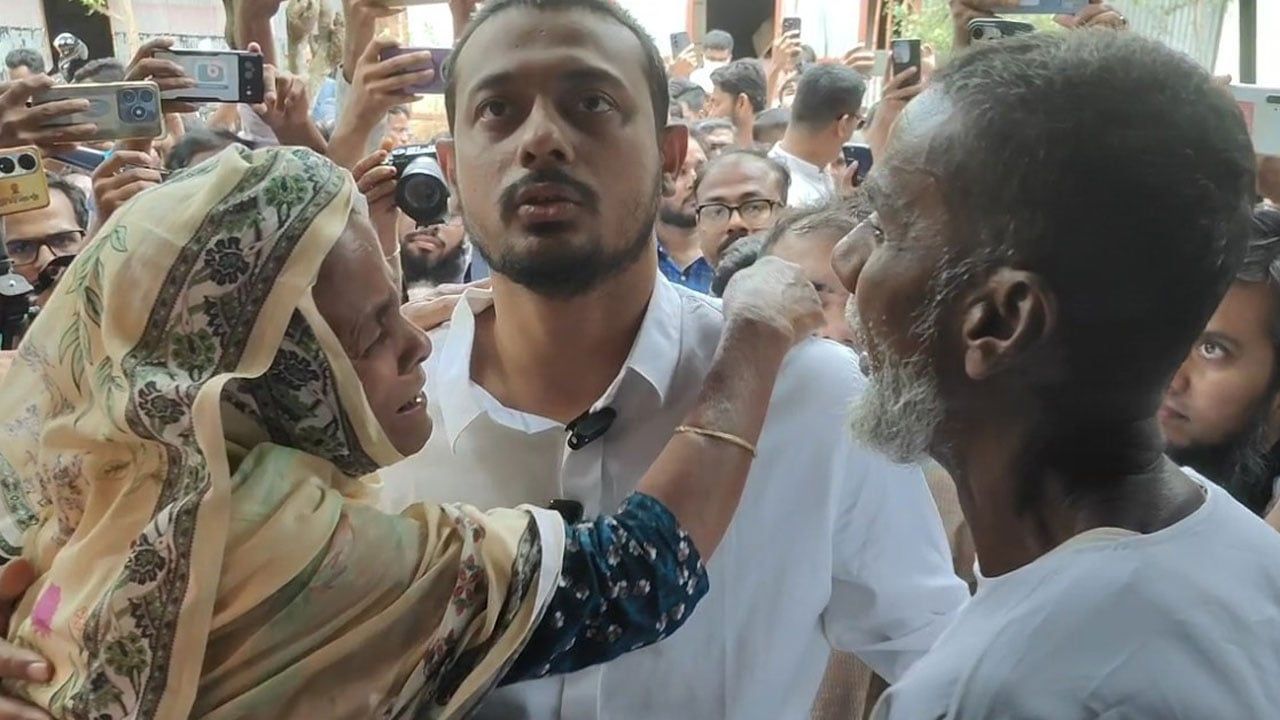 সরকার নাগরিকদের নিরাপত্তা দিতে পুরোপুরি ব্যর্থ: নাসীরুদ্দীন