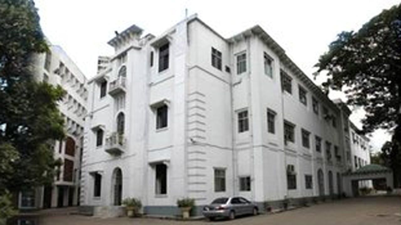 লেবাননের দক্ষিণাঞ্চলে থাকা বাংলাদেশিদের নিরাপদ আশ্রয়ে যাওয়ার নির্দেশ
