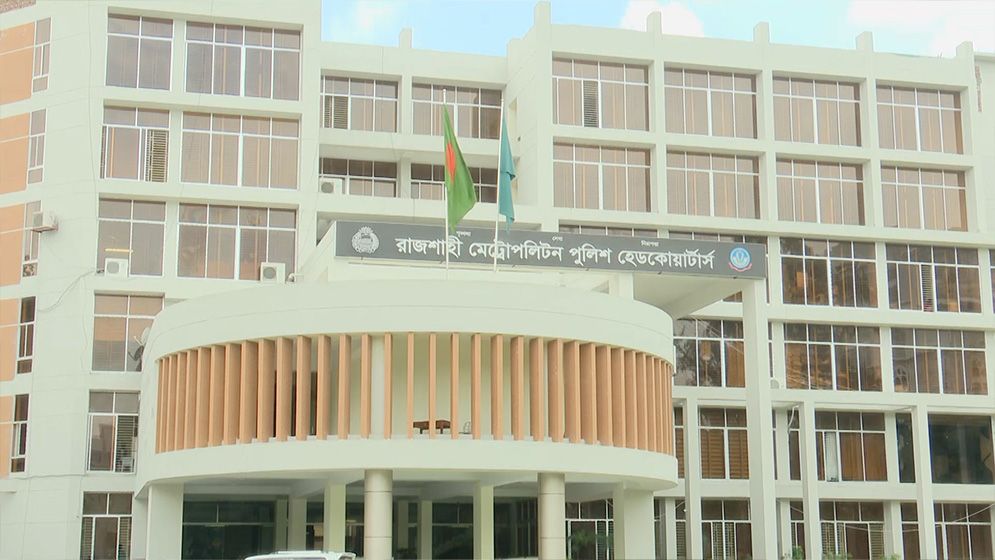 রাজশাহীতে এসএসসি পরীক্ষার্থীকে ছুরিকাঘাত
