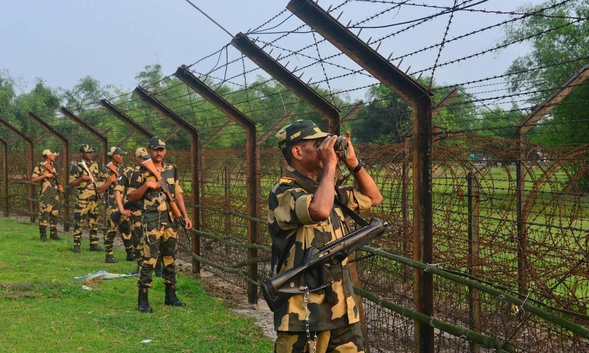 পশ্চিমবঙ্গে বাংলাদেশি মুসলমানদের বহিষ্কার, বাড়ছে সাম্প্রদায়িক উত্তেজনা