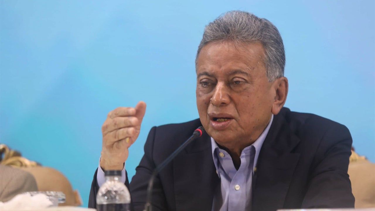 সরকারি কর্মকর্তা-কর্মচারীদের বেতন বাড়লে দুর্নীতি কমবে